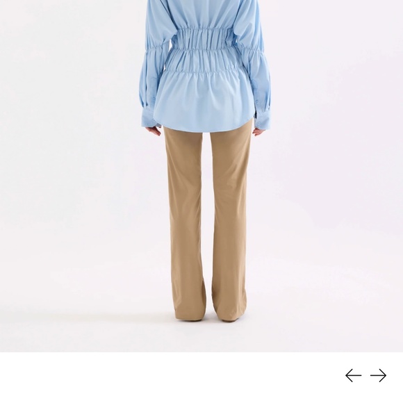 Scarlet & Sam: Scrunched Shirt - Milk Blue - Picture 3 of 5